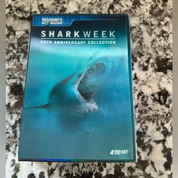Discovery Channel Shark Week 20th Anniversary Collection DVD Box Set - Picture 1 of 4